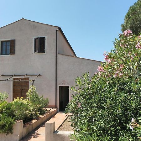 Affittacamere Il Caminetto Portoferraio Exteriör bild